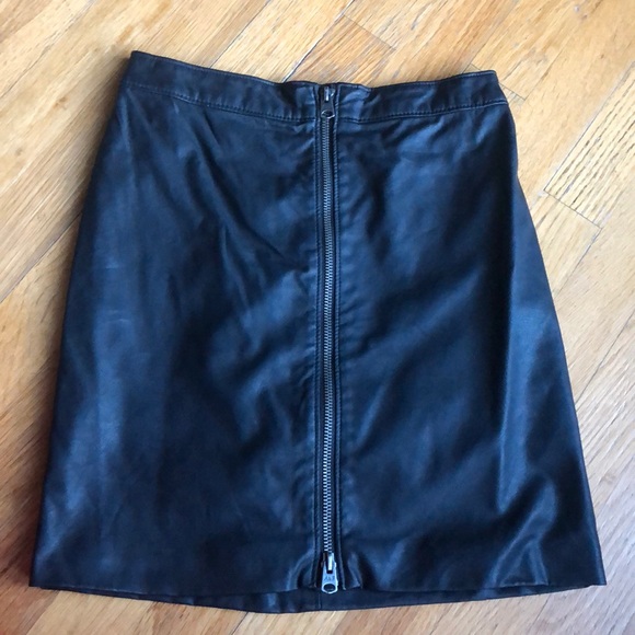 Abercrombie & Fitch Dresses & Skirts - Abercrombie & Fitch faux leather skirt